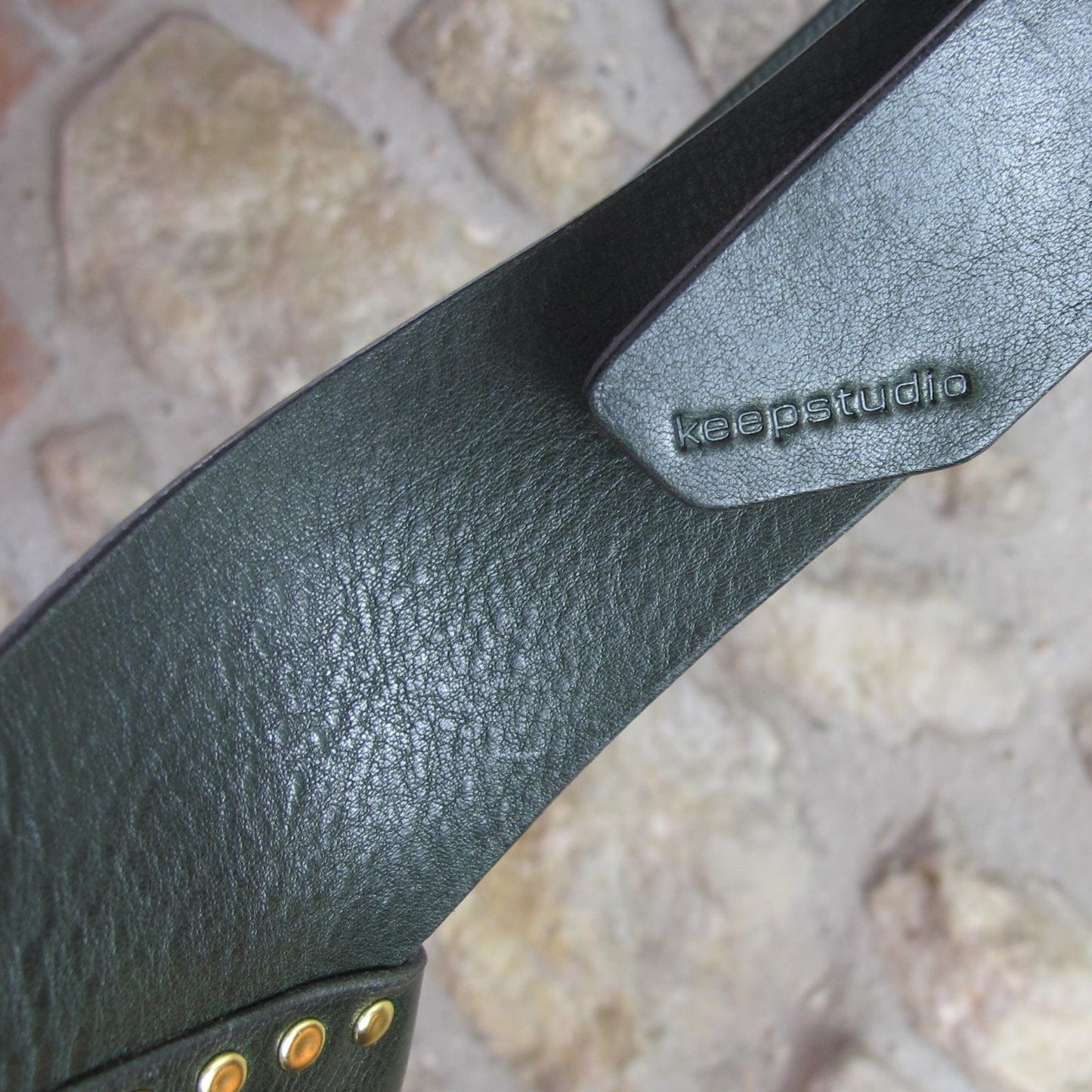 keep-studio subtle branding on adjustable strap