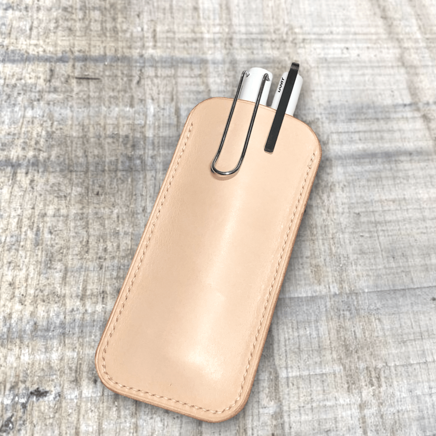 Pyne Pen Leather Sleeve in natural leather with natural coloured thread
