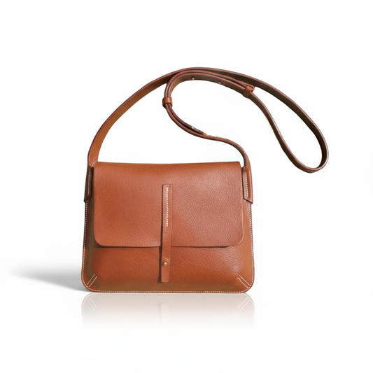 Beautiful minimal ladies bag handmade in tan leather 